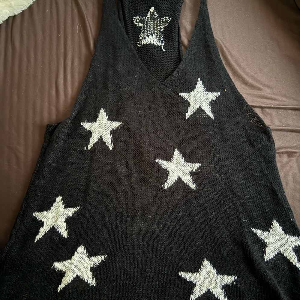 Black Star Patterned Sleeveless Top